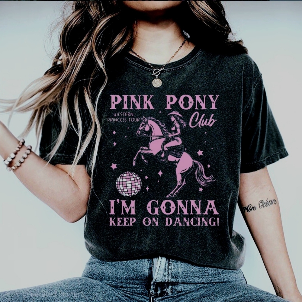 Pink Pony Club Grafic T-Shirt NWOT